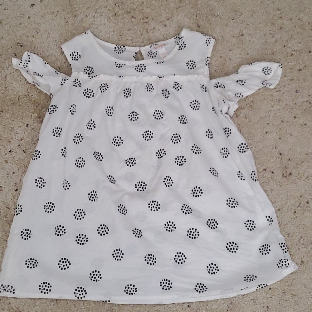 White and Black Designed off the shoulder top